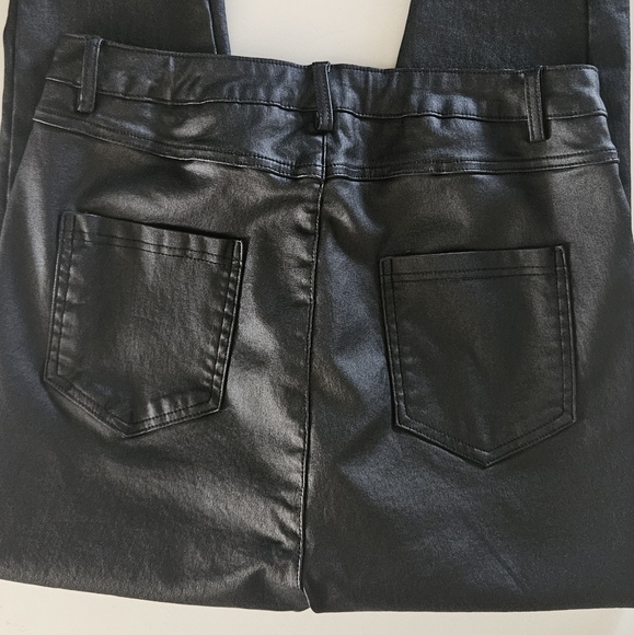 SHEIN Curve Plus Faux Leather Straight Leg Pants - Picture 6 of 8